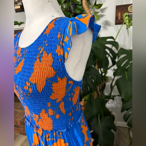 🛍️NWOT  Abel the Label  maxi dress Size S excellent condition - Picture 2 of 9